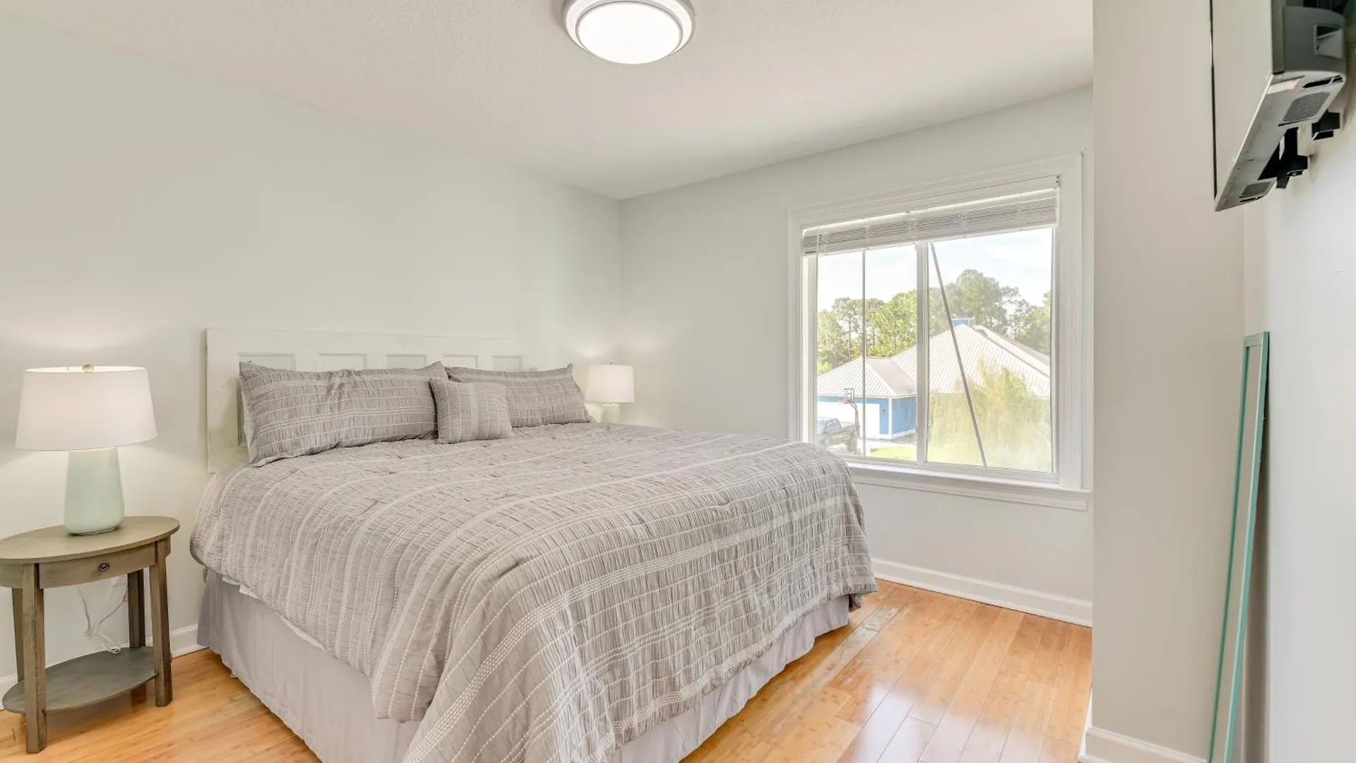 Holiday home Panama City Beach Home And Pool, 4 Mi To Pier Park