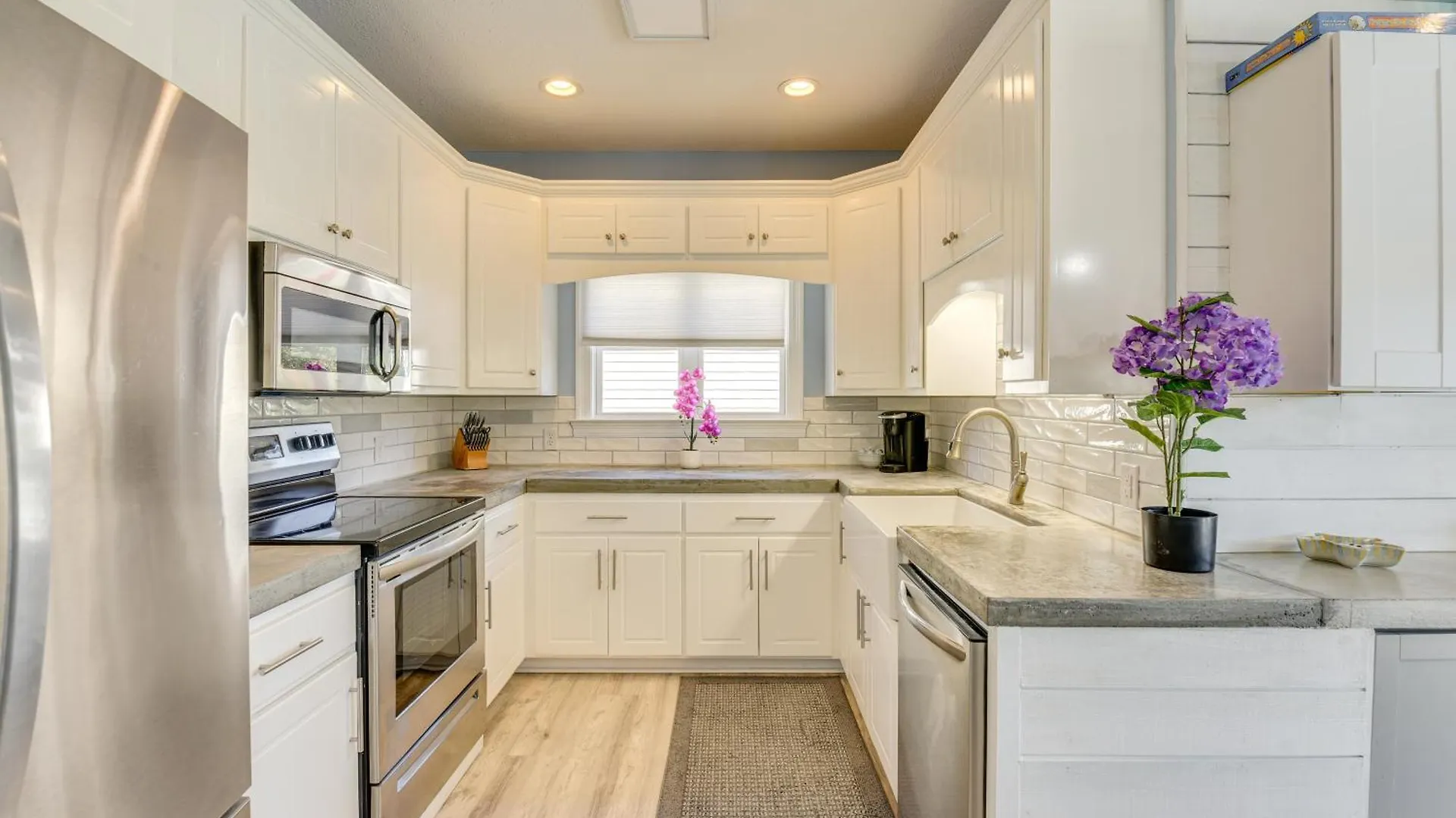 Panama City Beach Home And Pool, 4 Mi To Pier Park 0*, Panama City Beach
